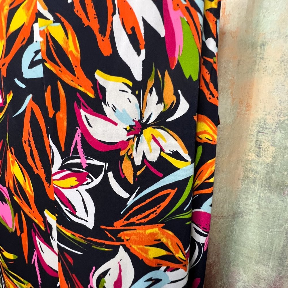 πMSK Colorful Floral Plus Size Sleeveless Midi Dress with Ruffle Hem - Picture 9 of 16